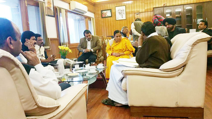 Chief Minister Oommen Chandy holding discussions with Union Minister Uma Bharti in Delhi on Thursday Chief Minister Oommen Chandy holding discussions with Union Minister Uma Bharti in Delhi on Thursday